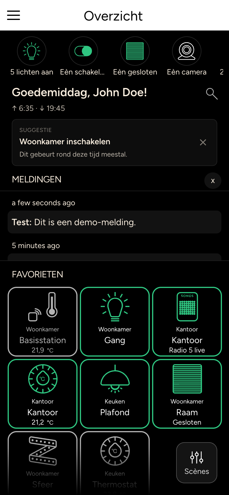 Overzicht met statusbalk, begroeting, suggestie, meldingen en favorieten