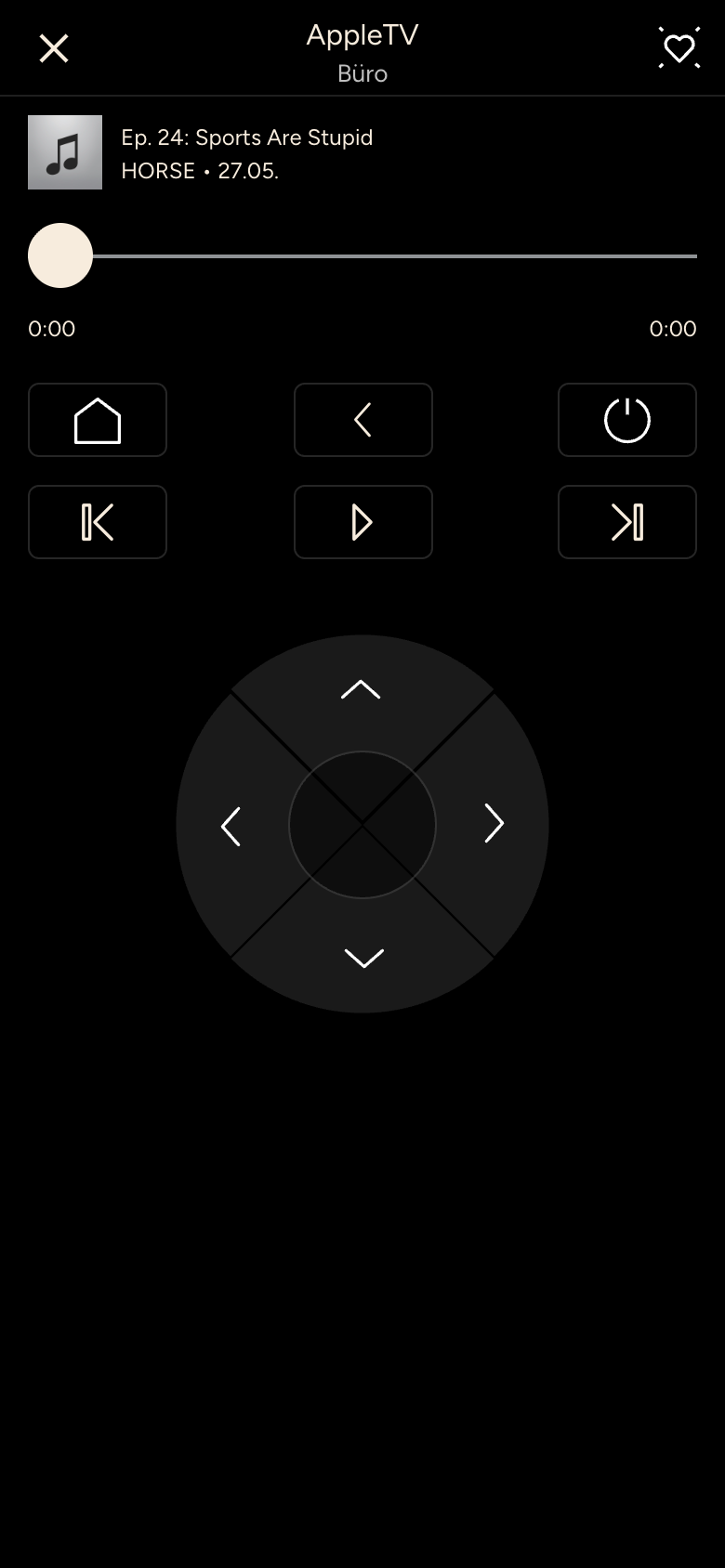 Apple TV mit laufender Sendung und Touch-Fernbedienung